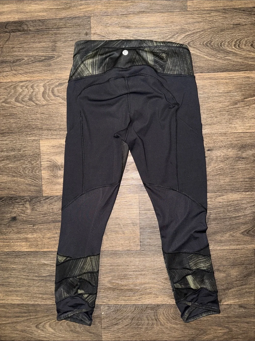 Lululemon Fresh Mesh Run Crop Leggings 4 With Side Pockets Abstract Green Black